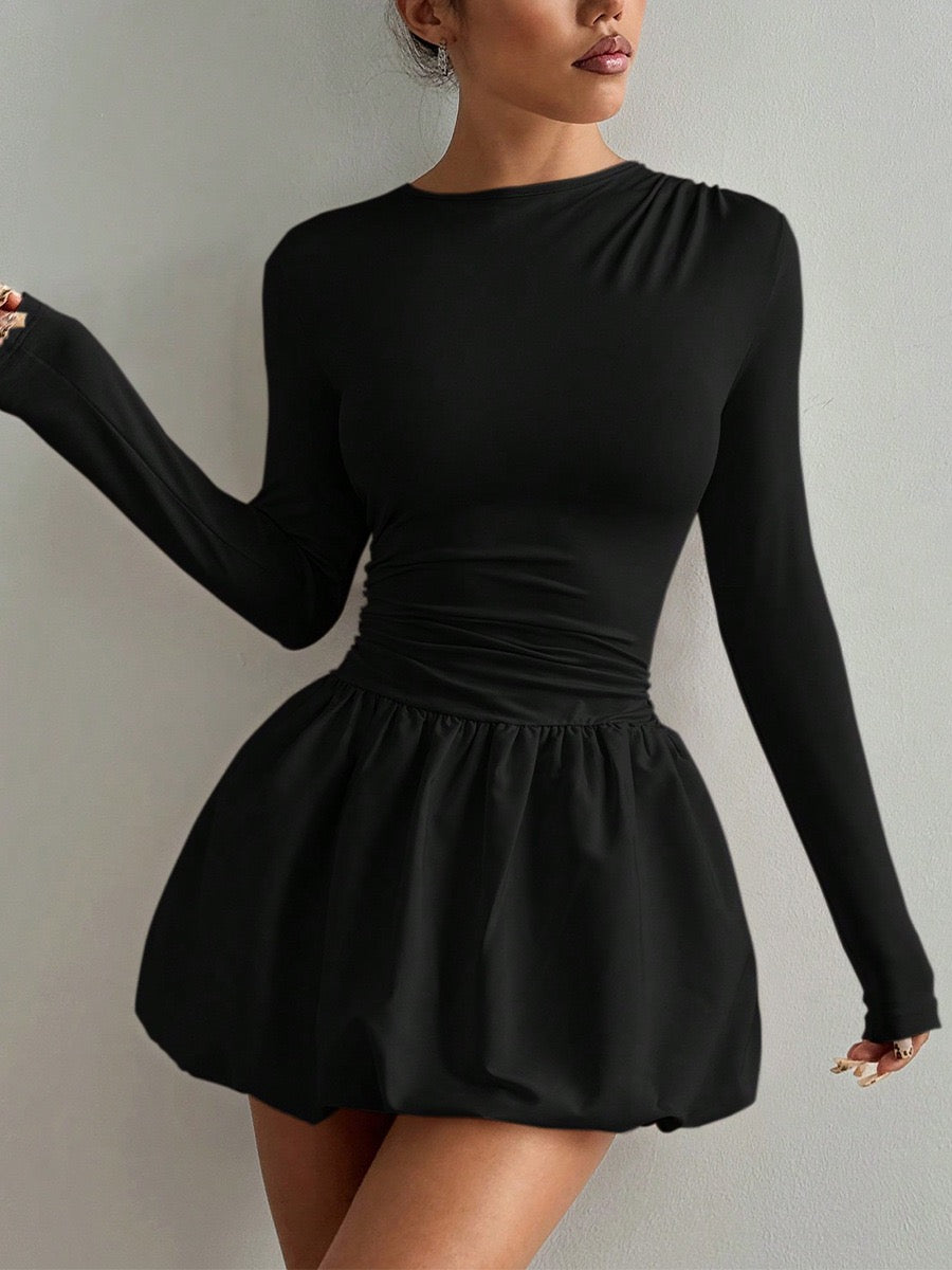 R1239 Slim-Fitting Long-Sleeve Dress with Elastic and Puffy Skirt