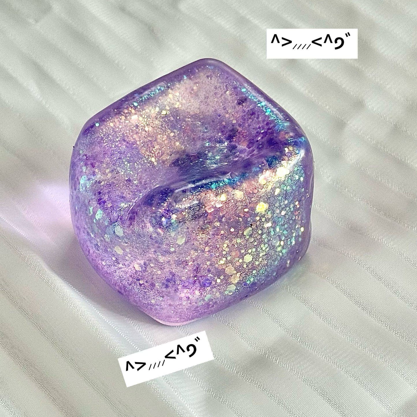 R1485 Glitter Ice Cube Squeeze Ball
