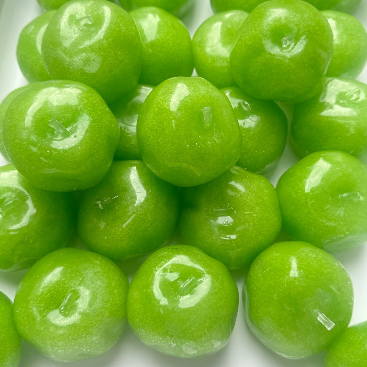 R1703 Green Apple Punch Ball Squishy Toy