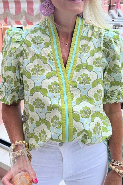 D5480 Green Puff Sleeve Summer Blouse