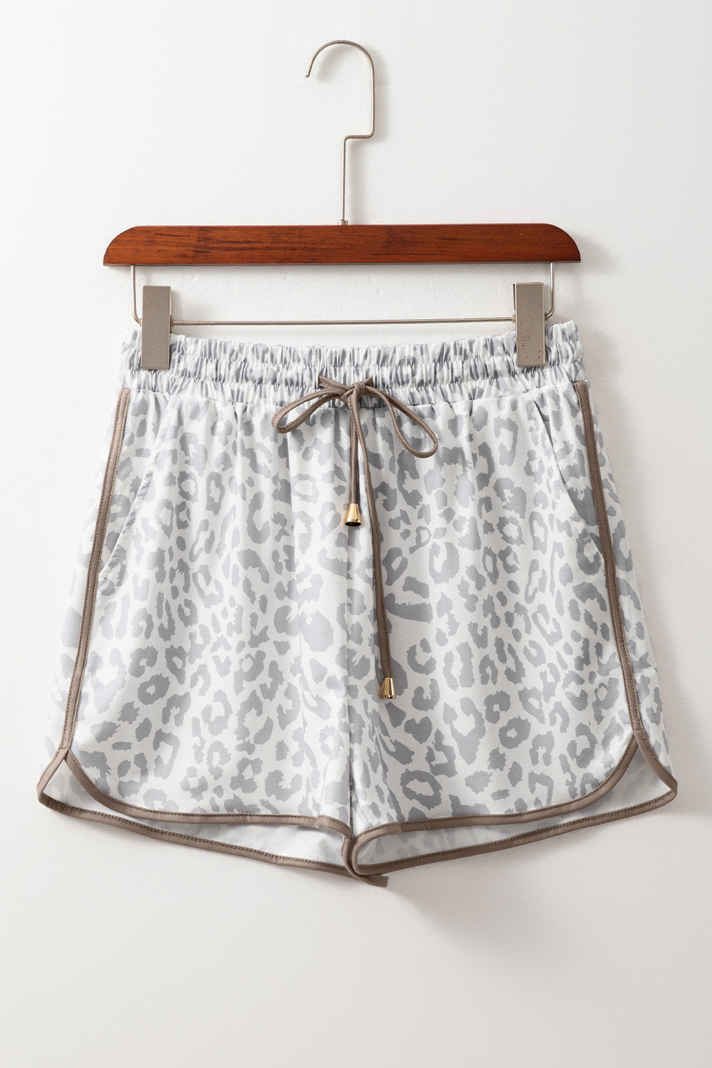 R1363 Leopard Elastic Waistband Lace up Contrast Trim Casual Shorts