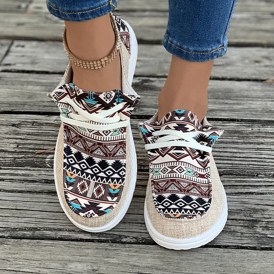 R1368 Aztec Patchwork Lace-up Decor Flat Shoes