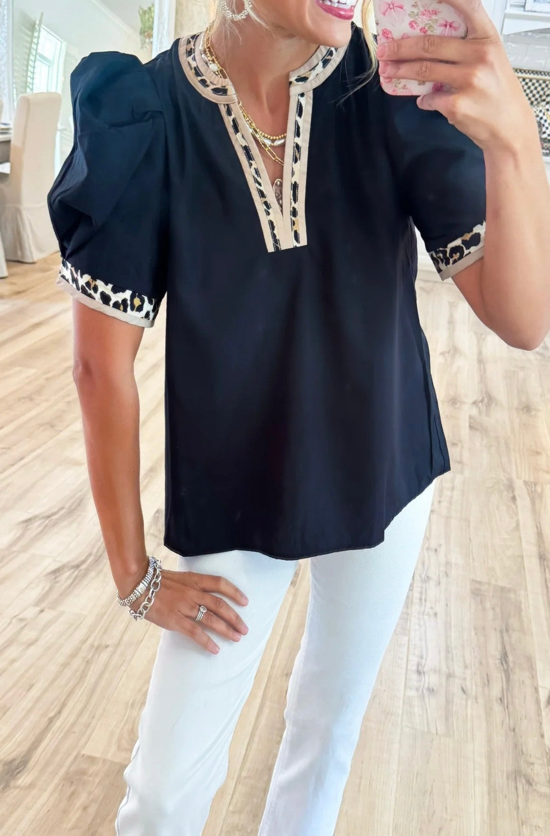 R1391 V Neck Leopard Trim Puff Sleeve Blouse