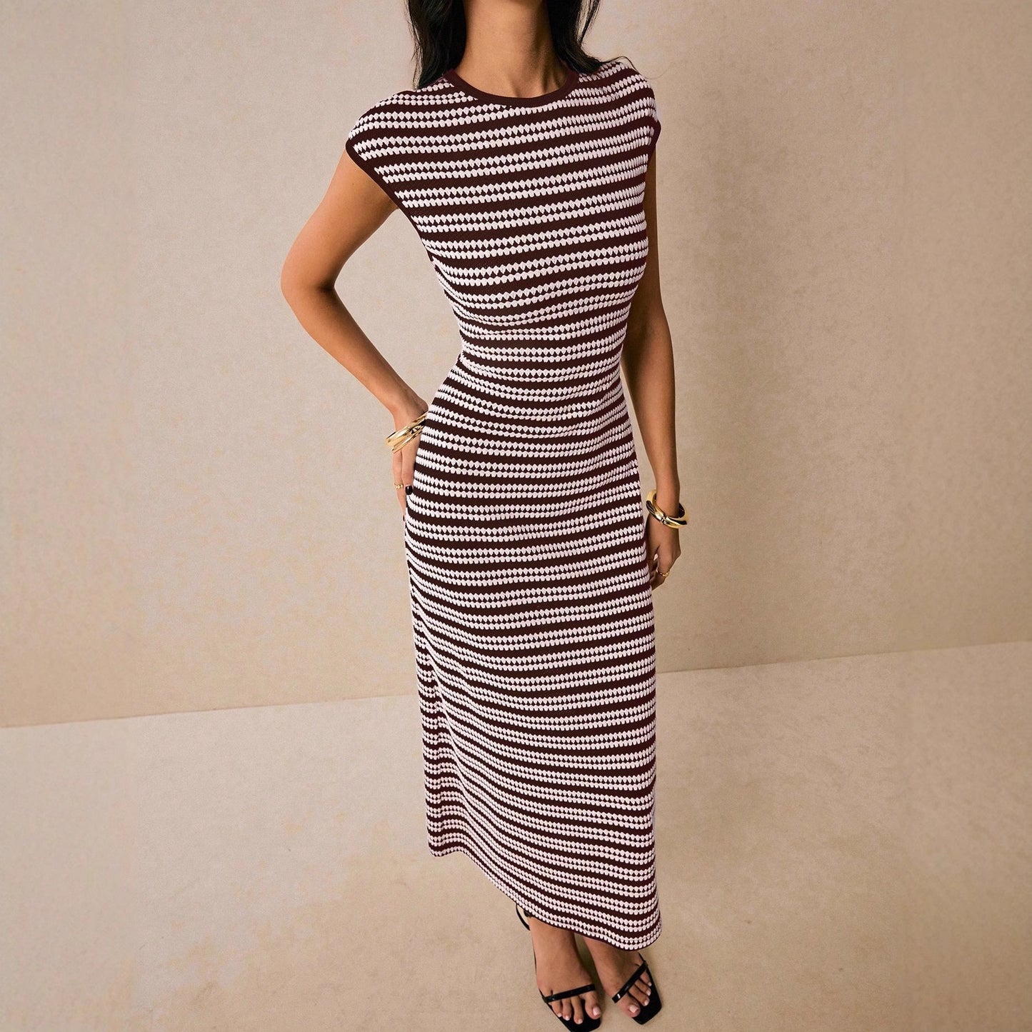 R1274 Short Sleeve Slim Fit Stripe Sweater Maxi Dress