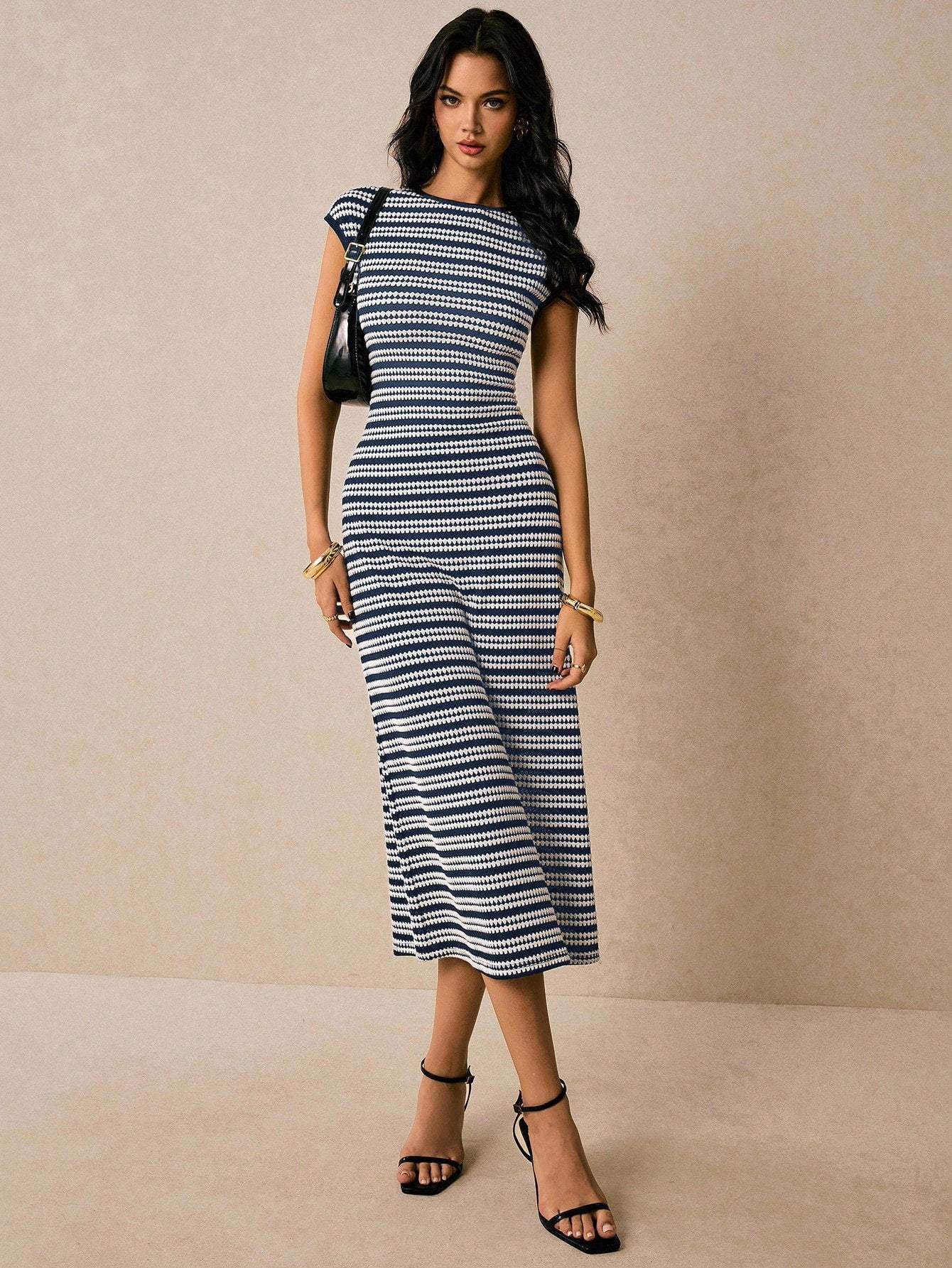 R1274 Short Sleeve Slim Fit Stripe Sweater Maxi Dress