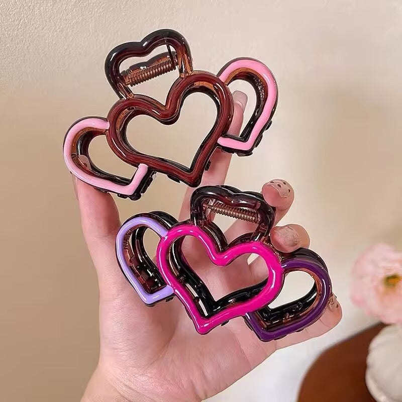 R1230 Hollowed Heart Hair Claw Clip