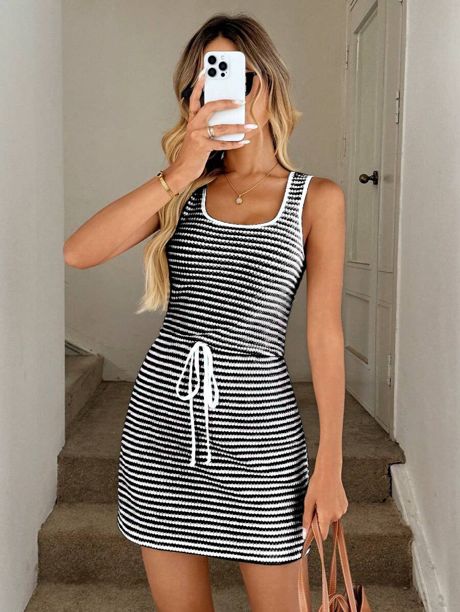 R1285 Square-neck sleeveless drawstring knitted dress