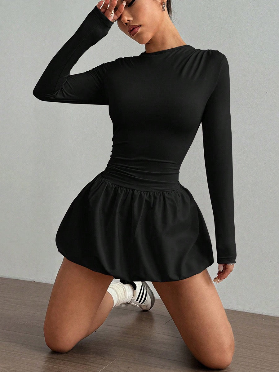 R1239 Slim-Fitting Long-Sleeve Dress with Elastic and Puffy Skirt