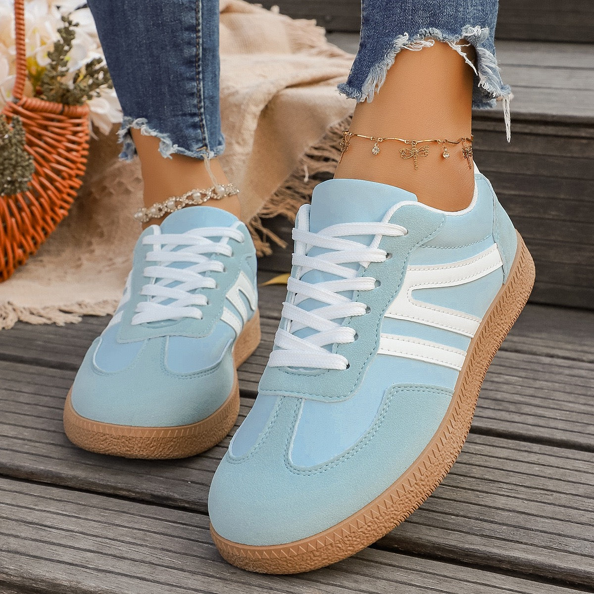 R1200 Pu Leather Lace-up Shoes