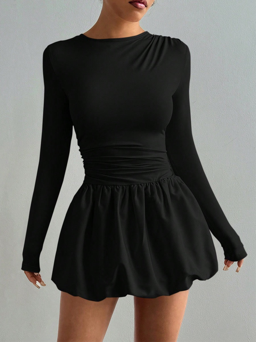 R1239 Slim-Fitting Long-Sleeve Dress with Elastic and Puffy Skirt