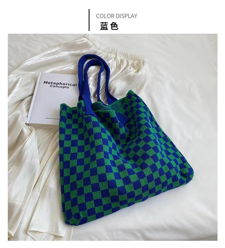 R1283 Knitted Checked Tote Bag