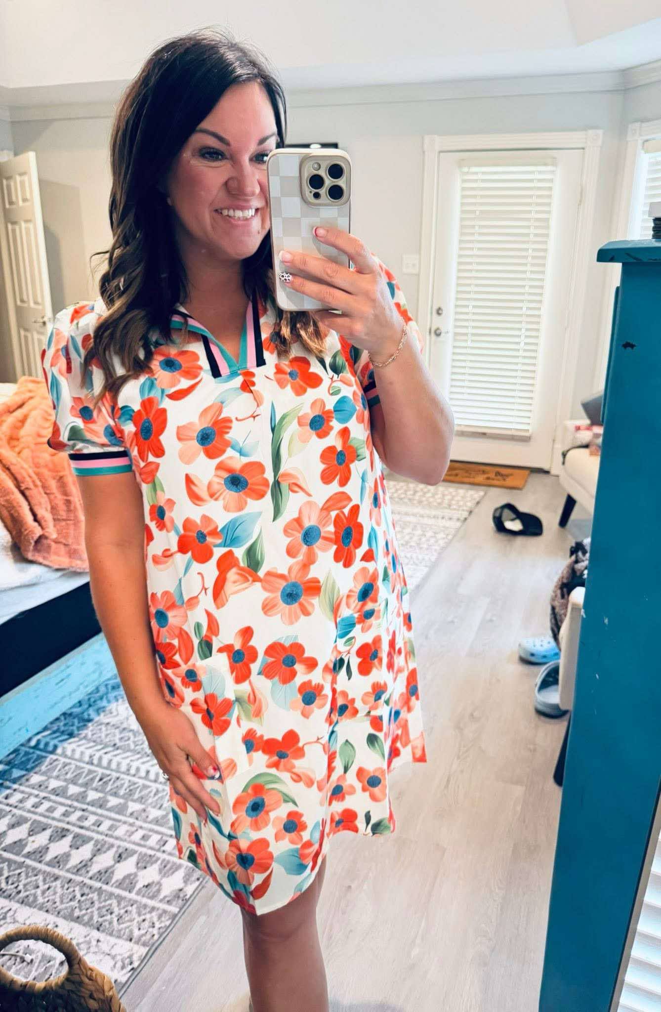 R1255 Collar Neck Floral Mini Dress with Pockets
