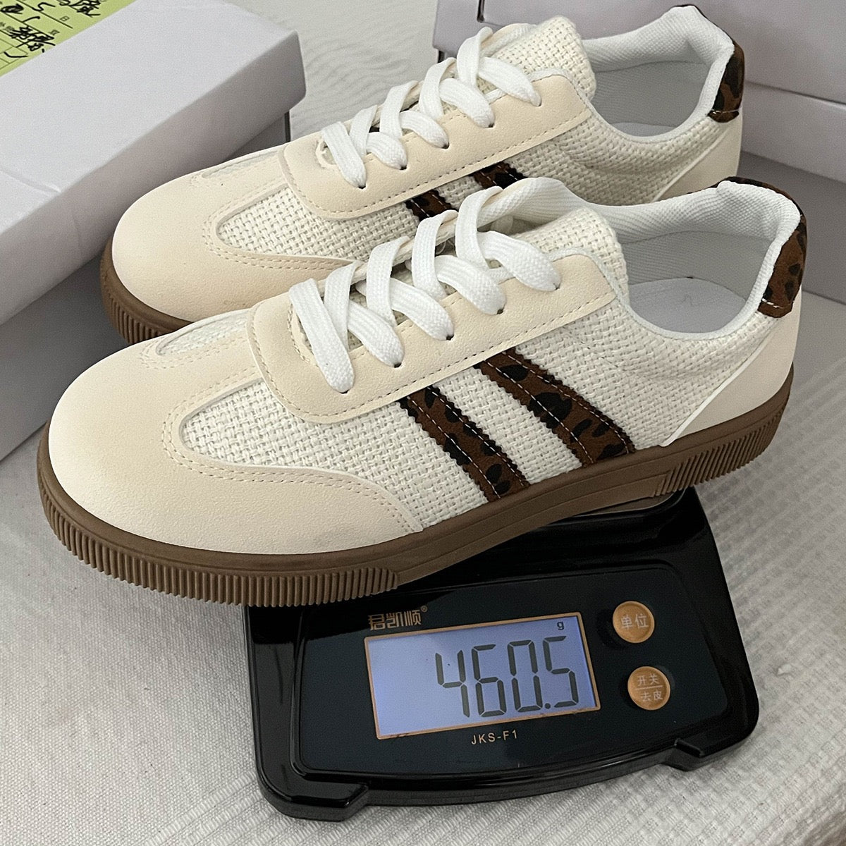 R1192 Leopard Patchwork Flat Sneakers