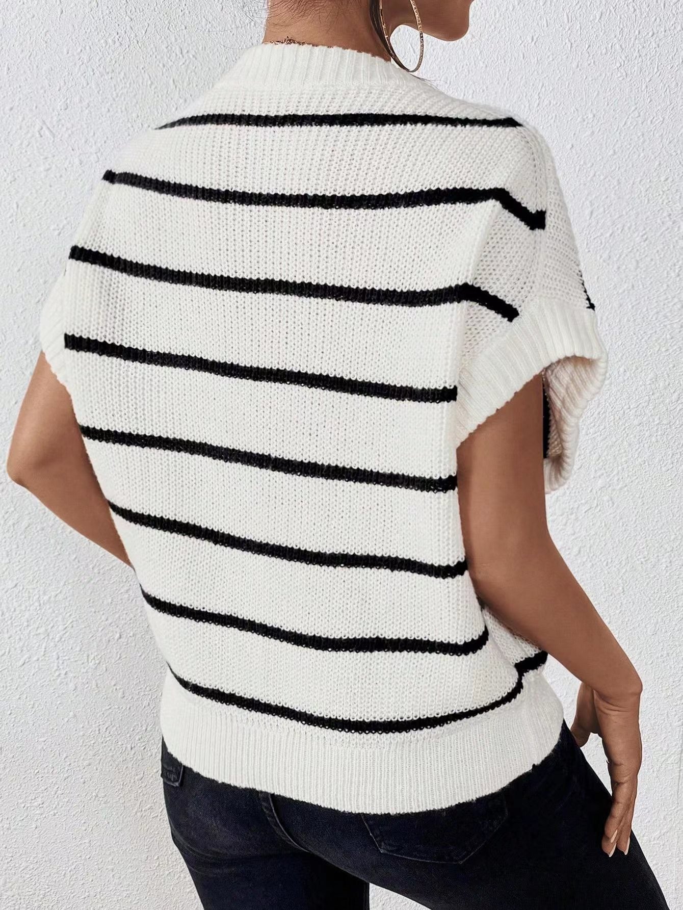 R1254 Bat Sleeve Striped Sweater Top