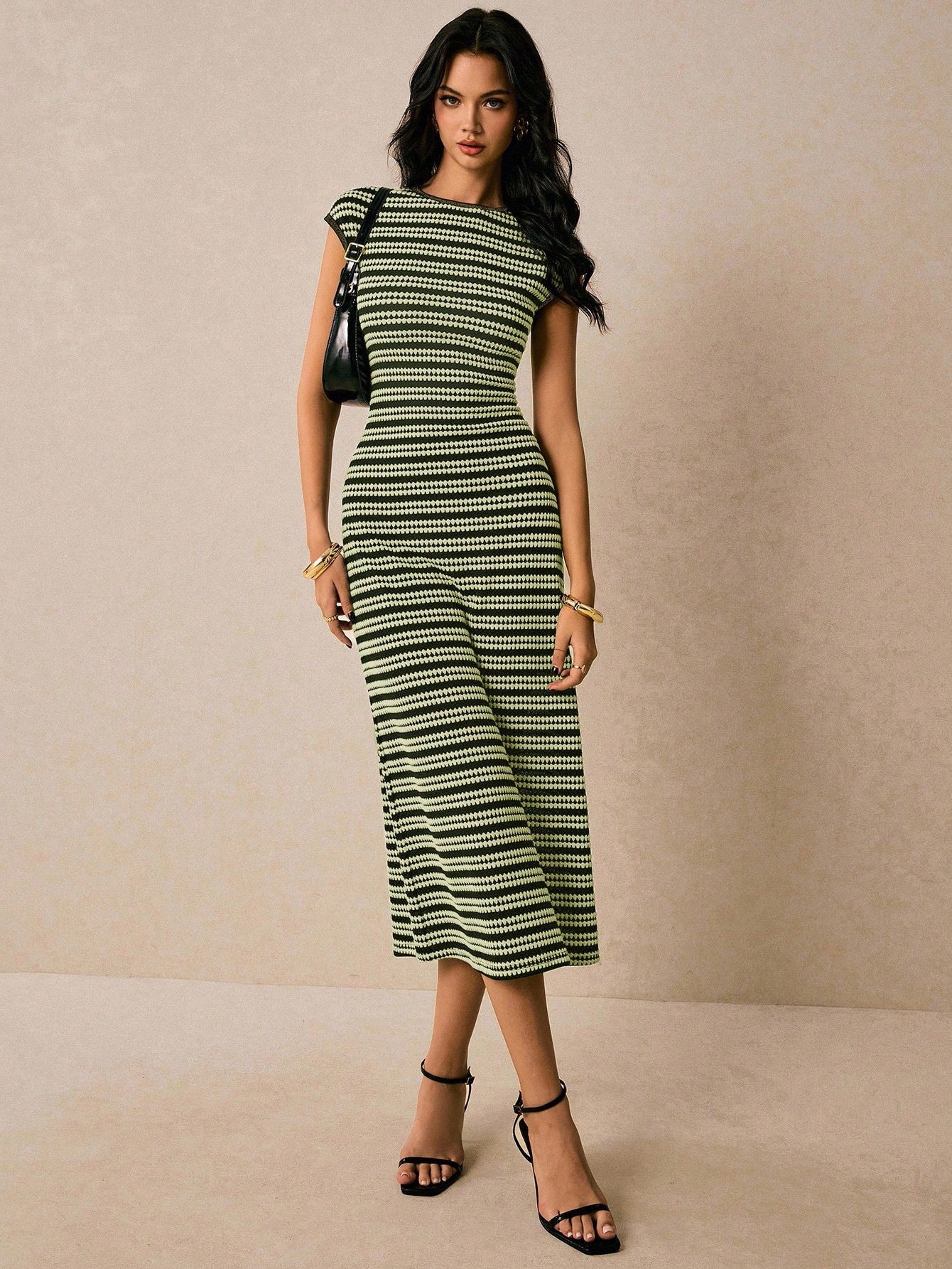 R1274 Short Sleeve Slim Fit Stripe Sweater Maxi Dress