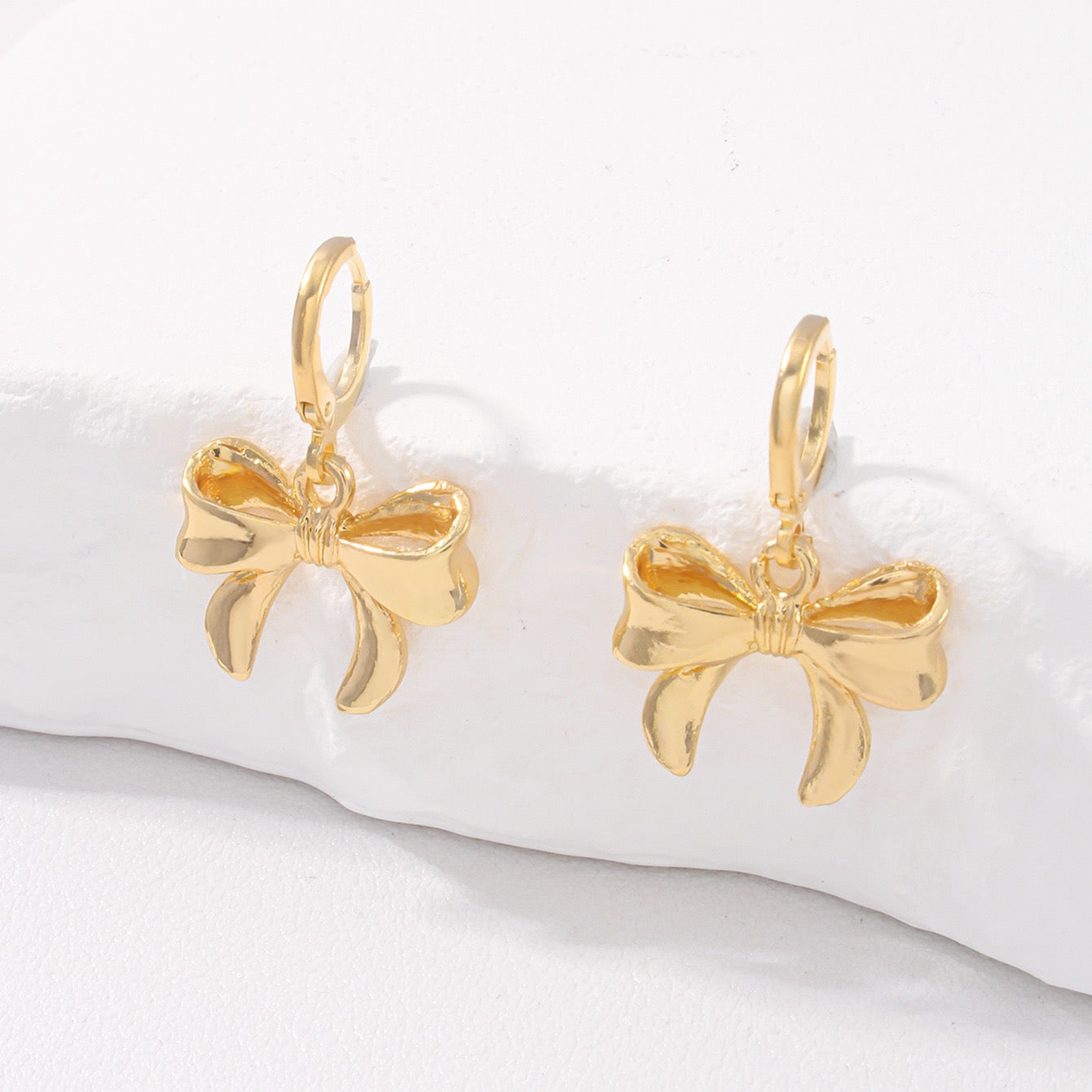 R1261 Bow Knot Plated Alloy Stud Earrings