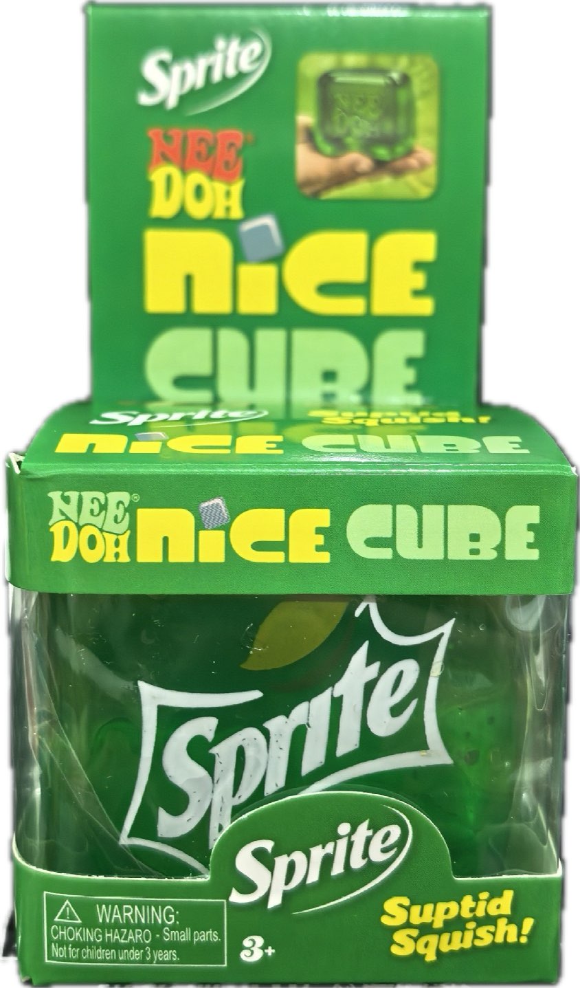 R1542 Nice Cube Sensory Squeezing Toy